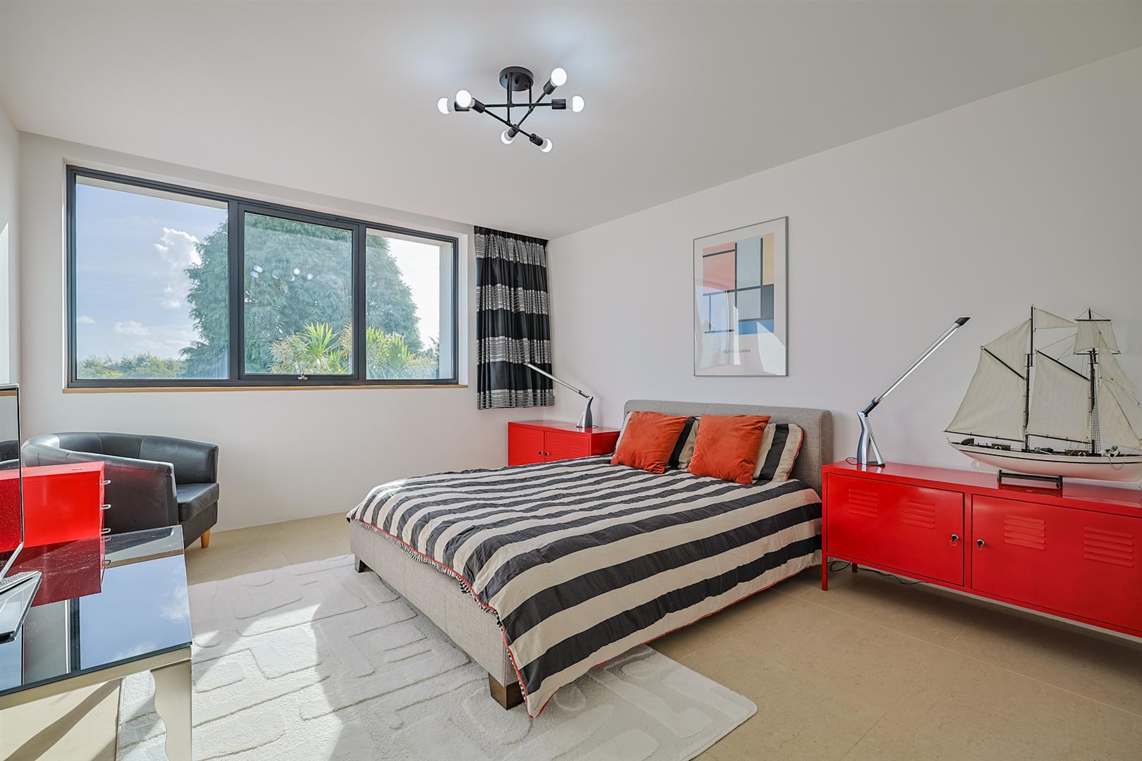 20 Brynau Drive, Mayals, Swansea, SA3 5EE
